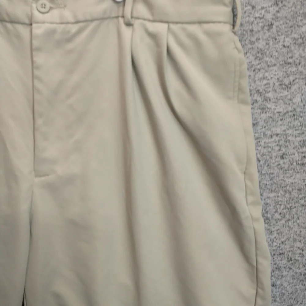 Tommy Armour Mens Tan Khaki Pleated Golf Shorts Size 40 Polyester Performance